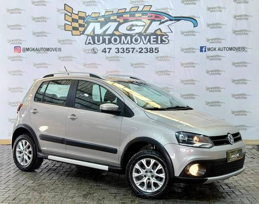 VOLKSWAGEN CROSSFOX 1.6 MI FLEX 8V 4P MANUAL VOLKSWAGEN CROSSFOX 1.6 MI FLEX 8V 4P MANUAL